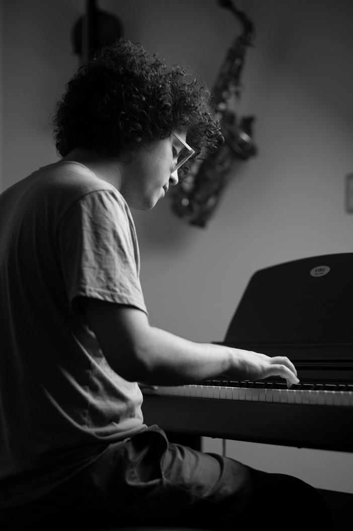 Agnet 75 Photoshoot February 2023 Piano